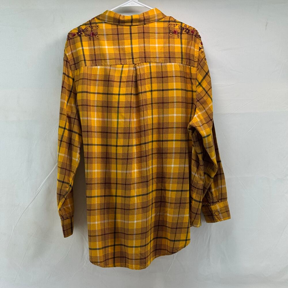 Terra & Sky women’s 2X high low button down plaid embroidered yellow top - Picture 2 of 11